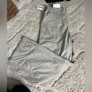 NWT Baggy Cargo Pants